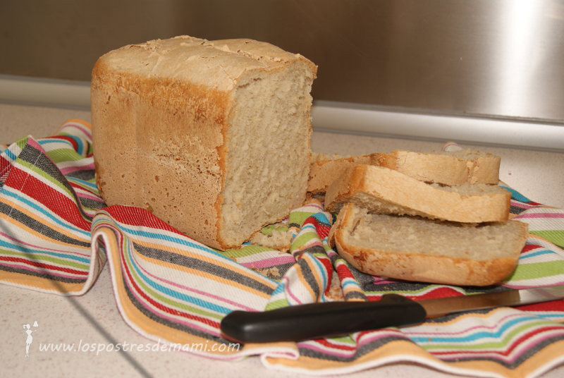 Pan blanco con panificadora
