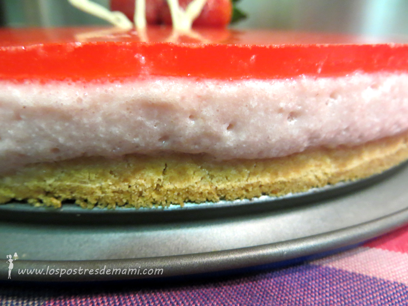 Tarta mousse de fresa